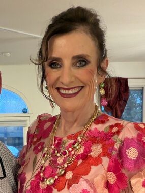 Meet your Posher, Christine